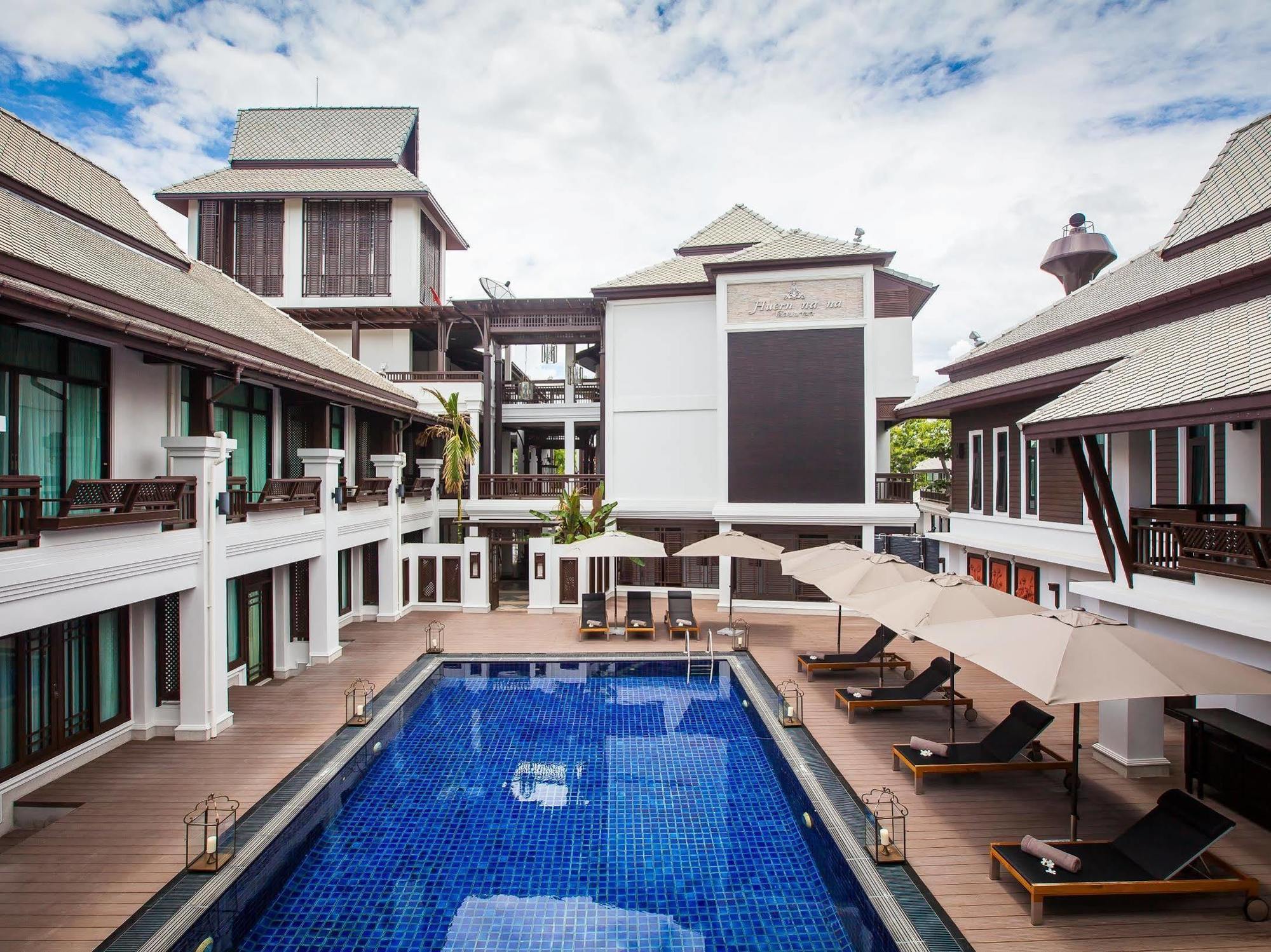 Huernnana Boutique Hotel Phrae Exteriér fotografie